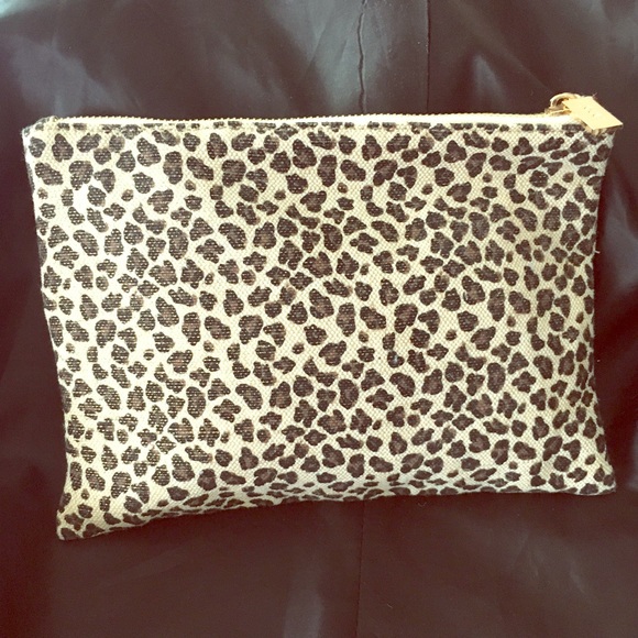 jouer Handbags - Jouer cosmetic clutch